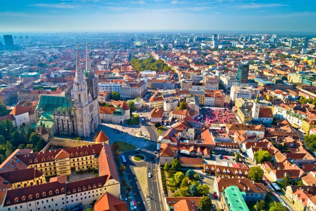 Zagreb katedral og historisk sentrum, Kroatias hovedstad.