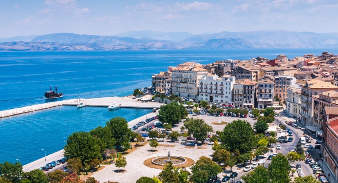 Panoramautsikt over venezianske kvartal i Korfu by, Hellas.