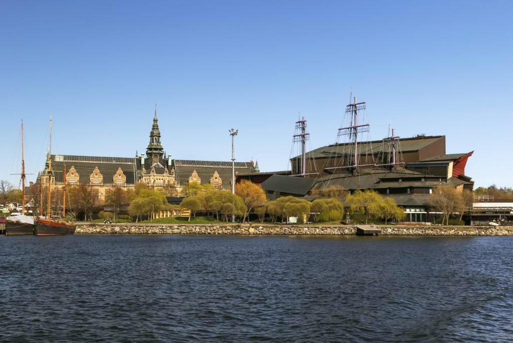 Nordiska museet og Vasamuseet pryder Djurgården i Stockholm.